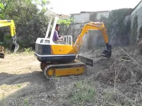 Komatsu PC20-5