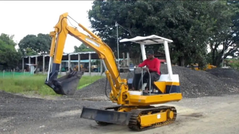 Komatsu PC10-1