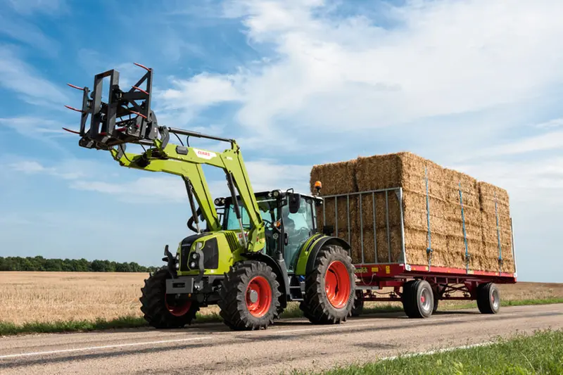 Claas Arion 420 thumbnail 3