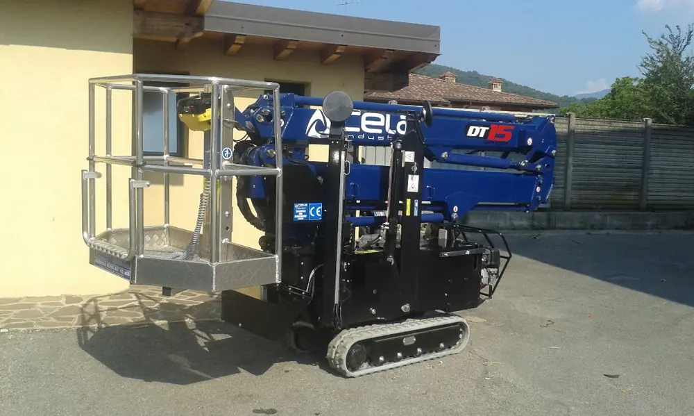 CELA DT15 Spyder thumbnail 2