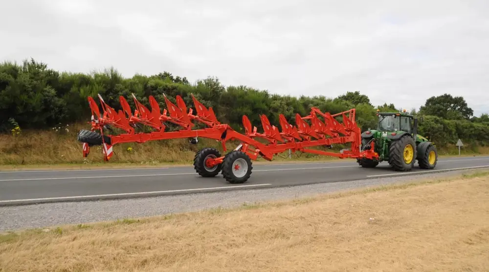 Kuhn Challenger OL 11E NSH + ZXL