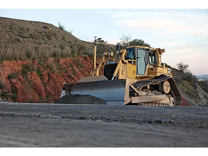 Caterpillar D6T XL thumbnail 4