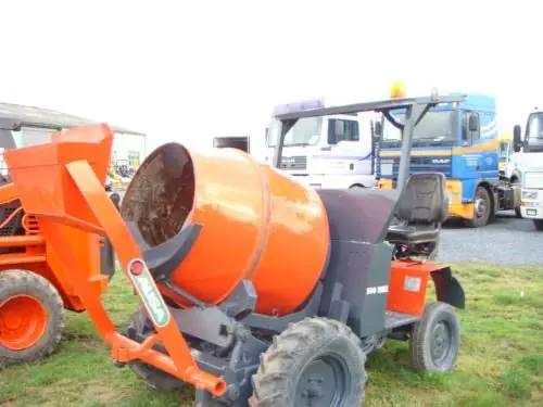 Ausa 500 RMX