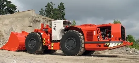 TORO LH 621