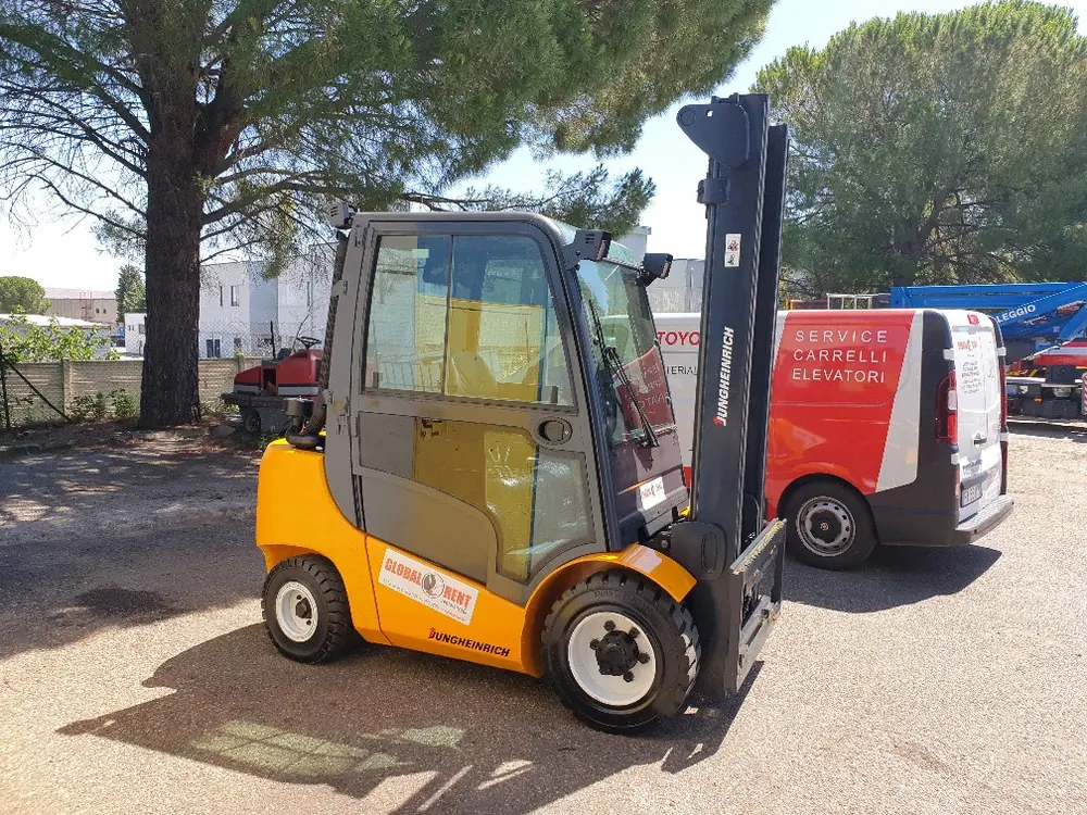 Jungheinrich DFG 35(070MC)
