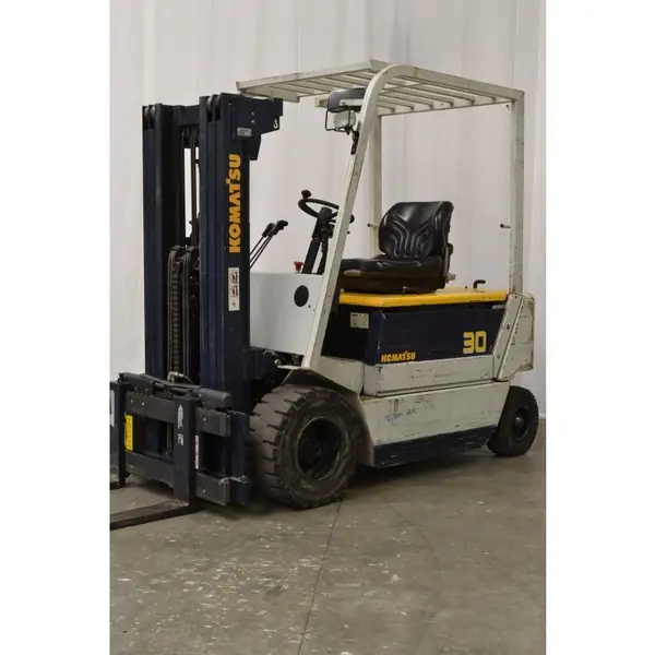 Komatsu FB 30 H 1 E