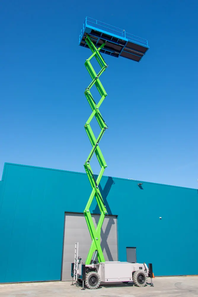 Holland-Lift HL-240 D25