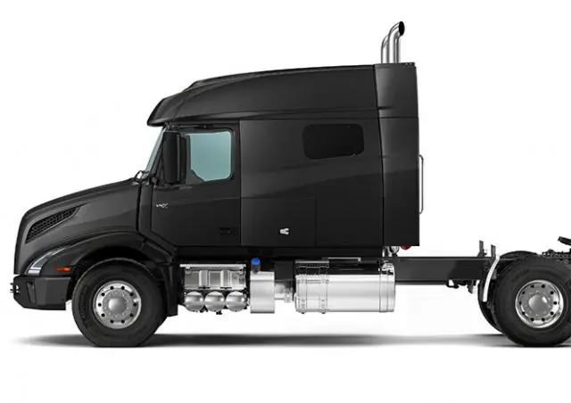 Volvo Trucks VNX 740.500 8x6 Tridem