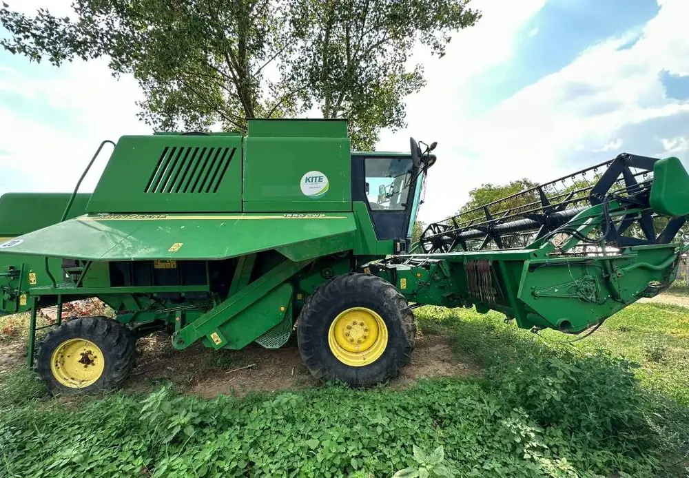 John Deere 1550