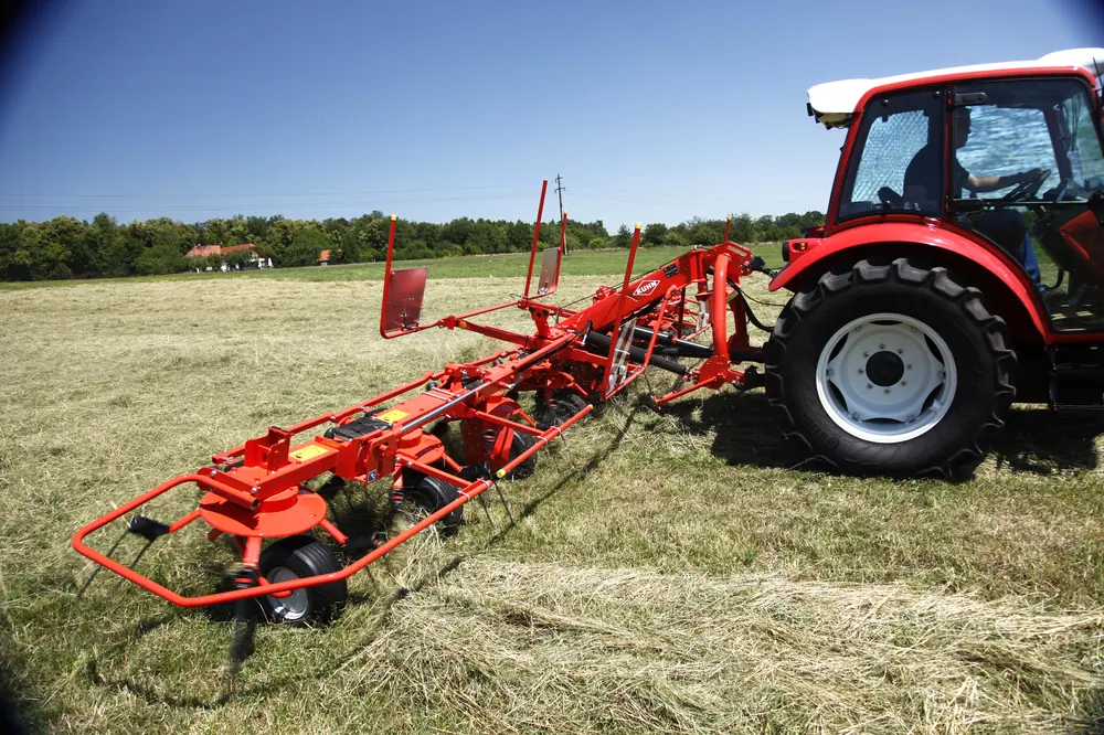 Kuhn GF 7902