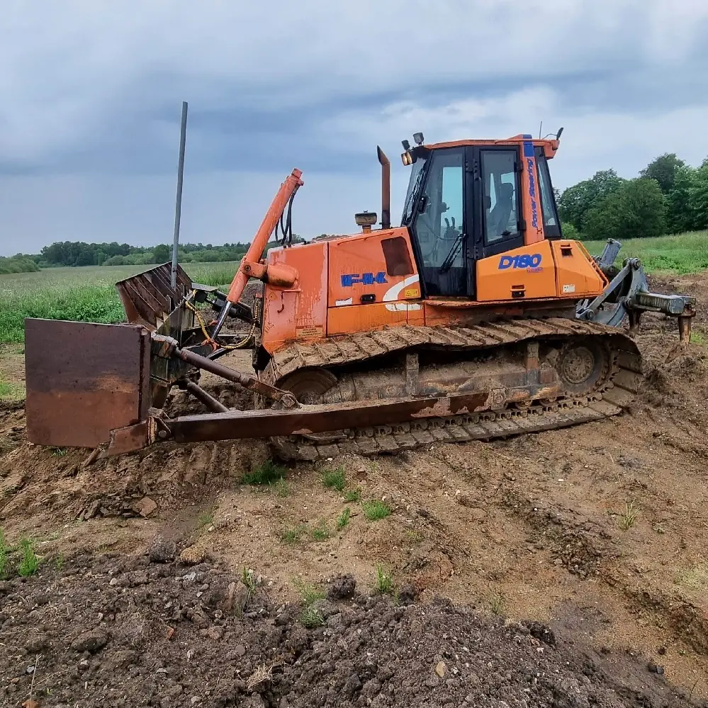 Fiat Kobelco D 180 XLT