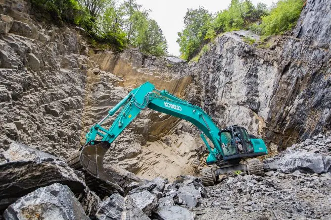 Kobelco SK 350 LC 10 thumbnail 9