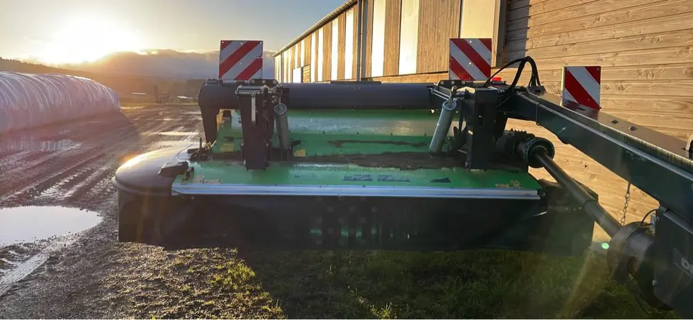 DEUTZ-FAHR DiscMaster 832 R Pro