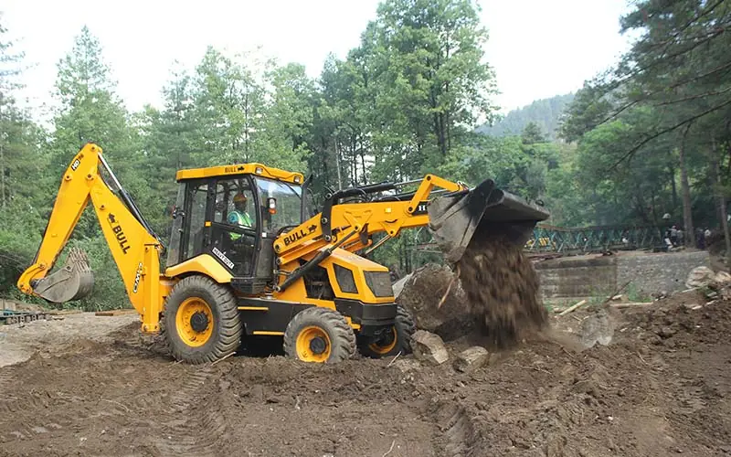 Bull HD96 4WD