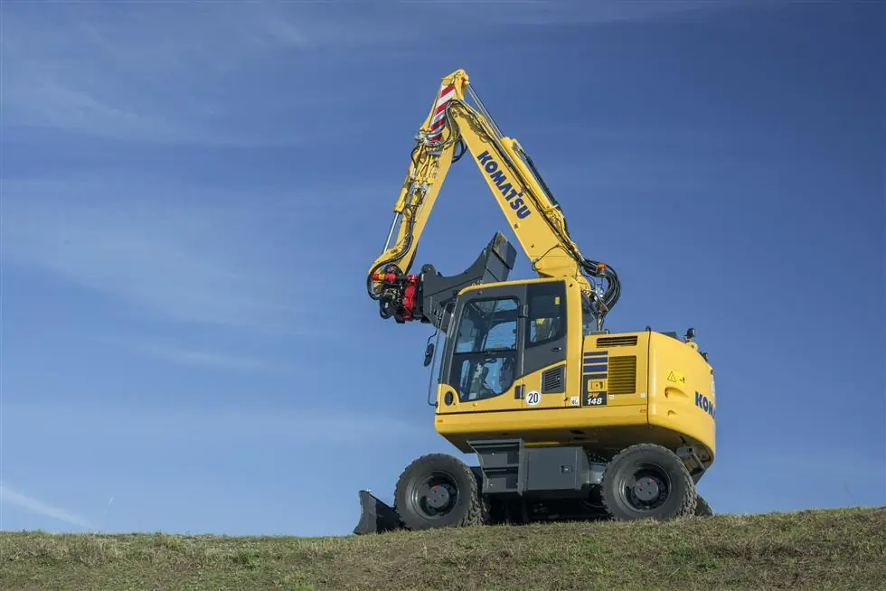 Komatsu PW148-10 thumbnail 3