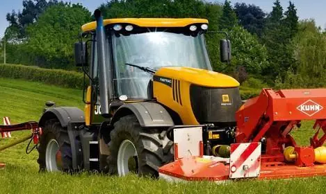 JCB Fastrac 3230-65 ST