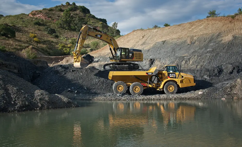 Caterpillar 735B