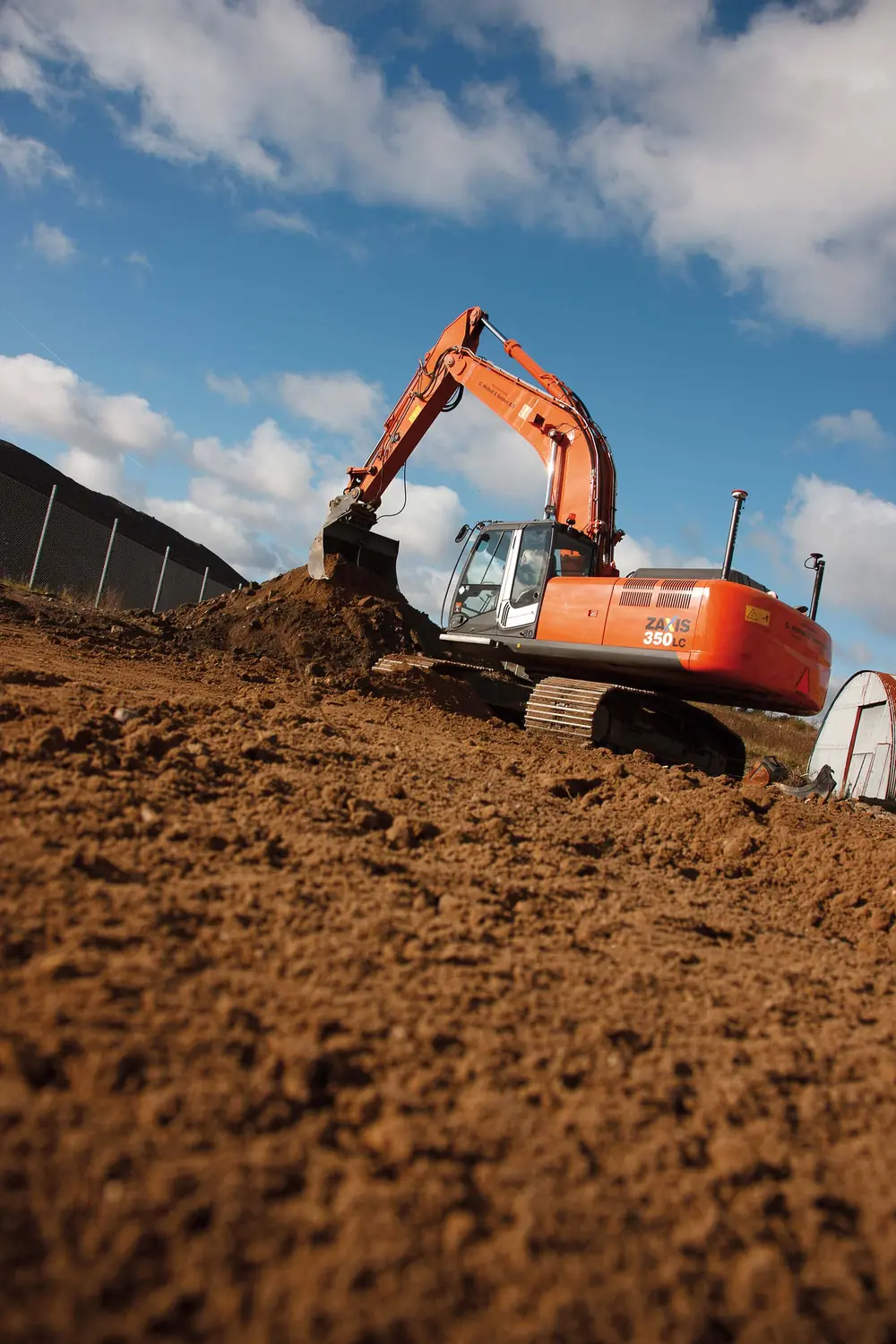 Hitachi ZX 350 LC-3 thumbnail 3