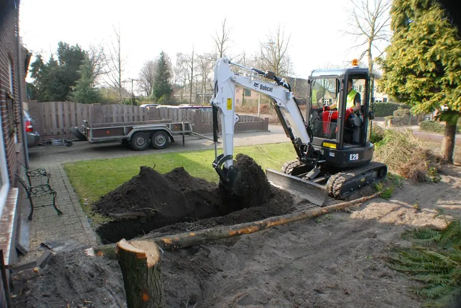 Bobcat E26 thumbnail 3