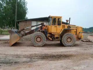 Volvo L 90 B