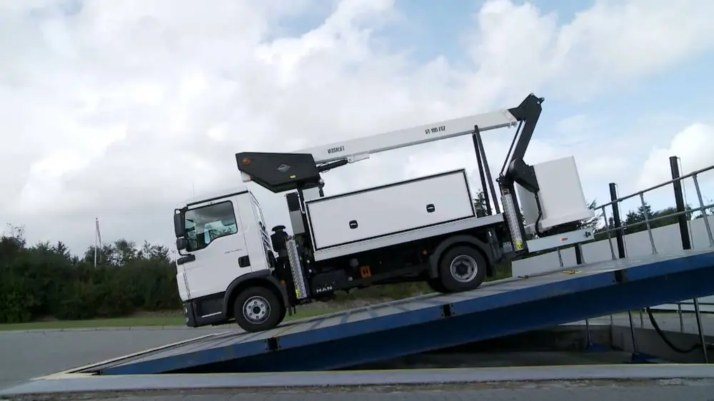 Versalift VT-190-FSZ