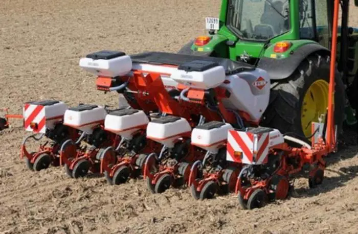 Kuhn Maxima 2 M thumbnail 15