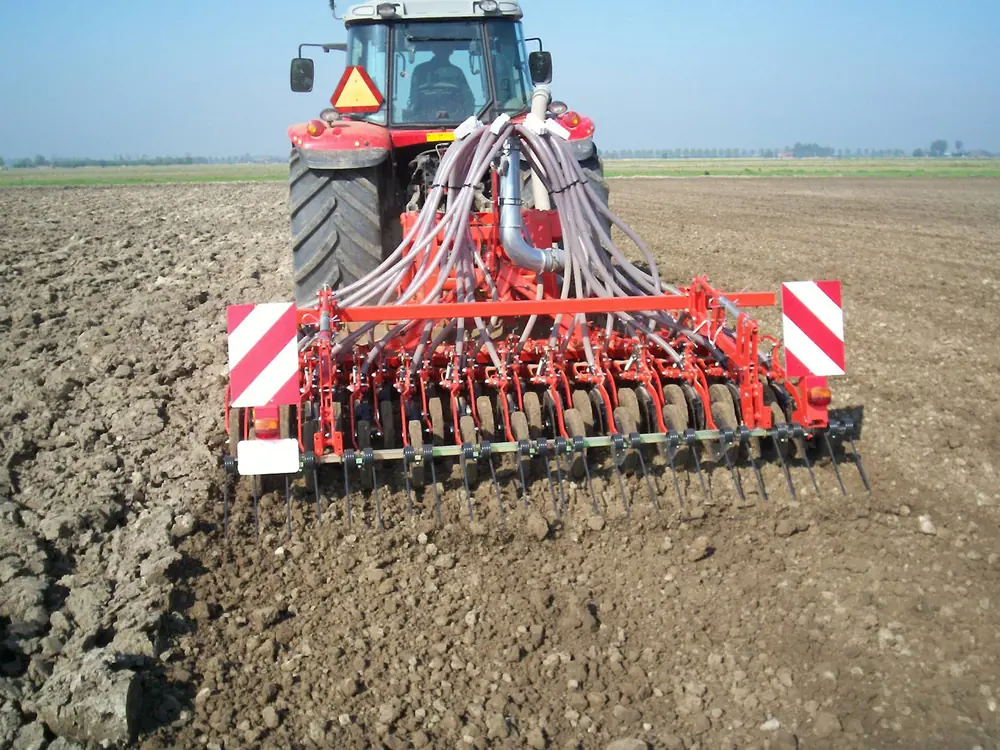 Kuhn BTF 3000-24 DD
