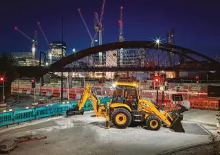 JCB 3CX Plus