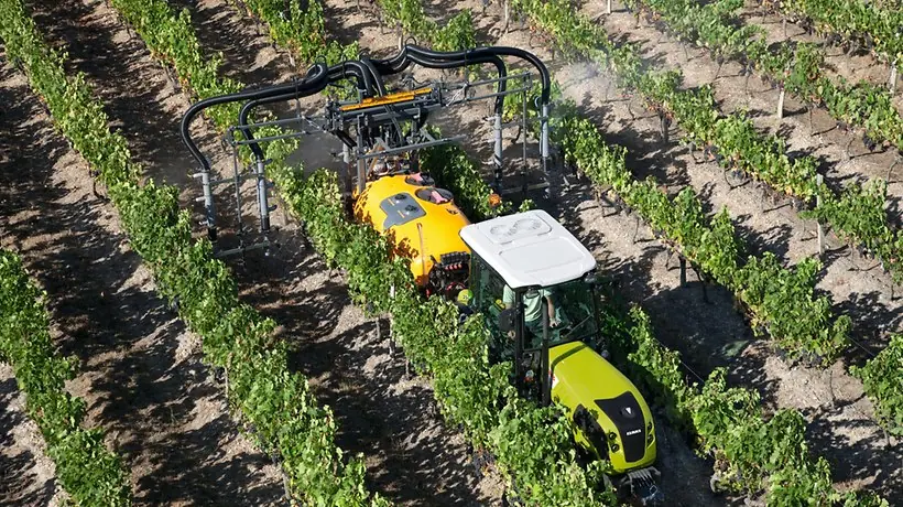 Claas Nexos 230 VE thumbnail 4