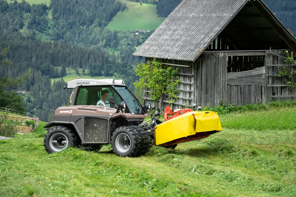 Pöttinger NovaCat F 2200 Alpin thumbnail 5