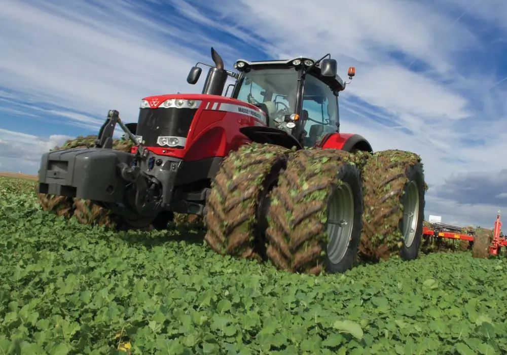 Massey Ferguson MF 8690 Dyna-VT thumbnail 4