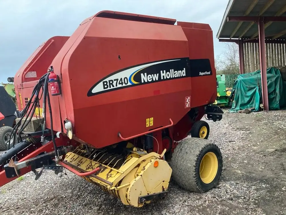 New Holland BR740 Rotor Cutter