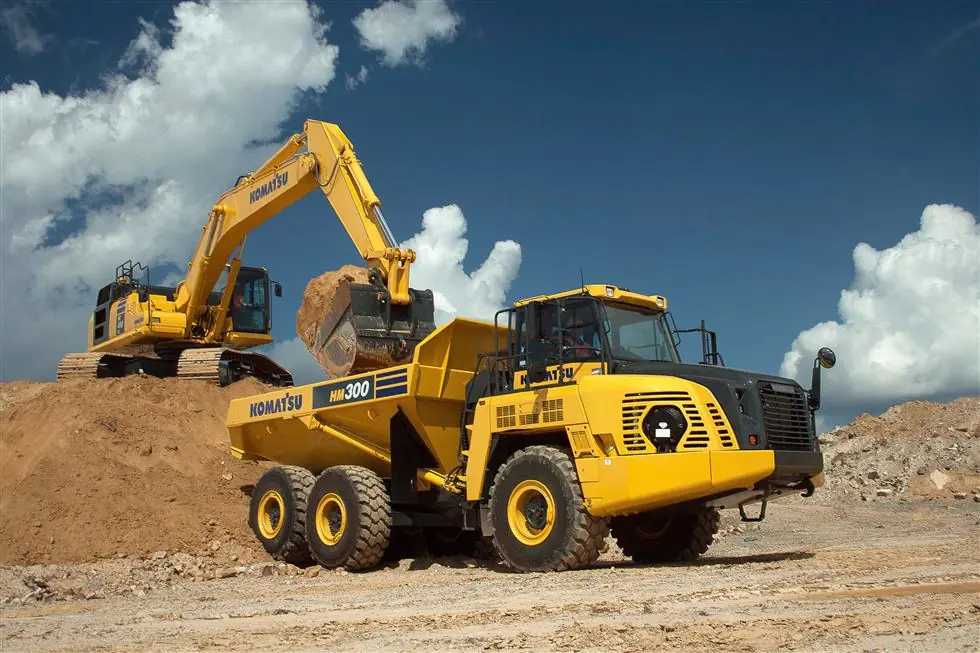 Komatsu HM300-5E0 thumbnail 4