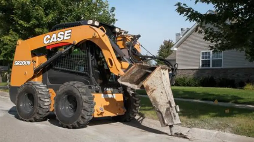 Case SR200B
