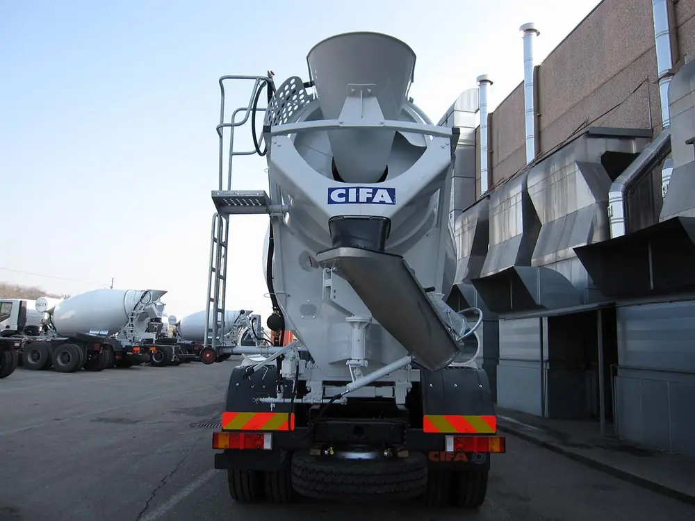 CIFA SLX 8