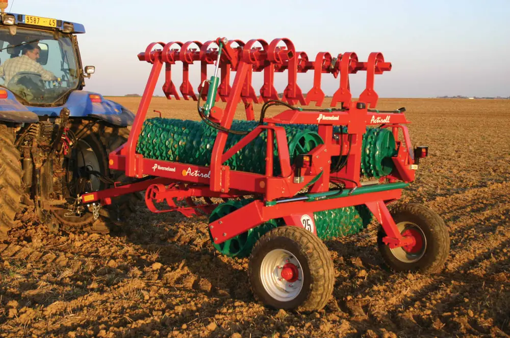 Kverneland Actiroll 450