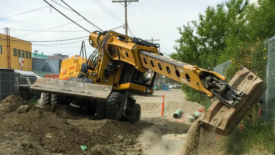 Gradall XL 4330 V