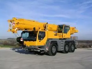 Liebherr LTM 1055-3.1 (6x6x6)