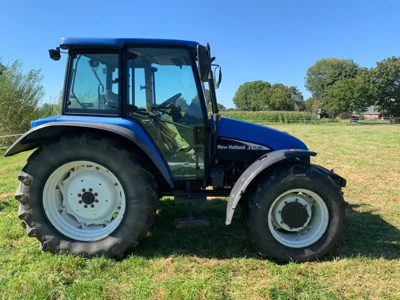 New Holland TL 90 A (720)