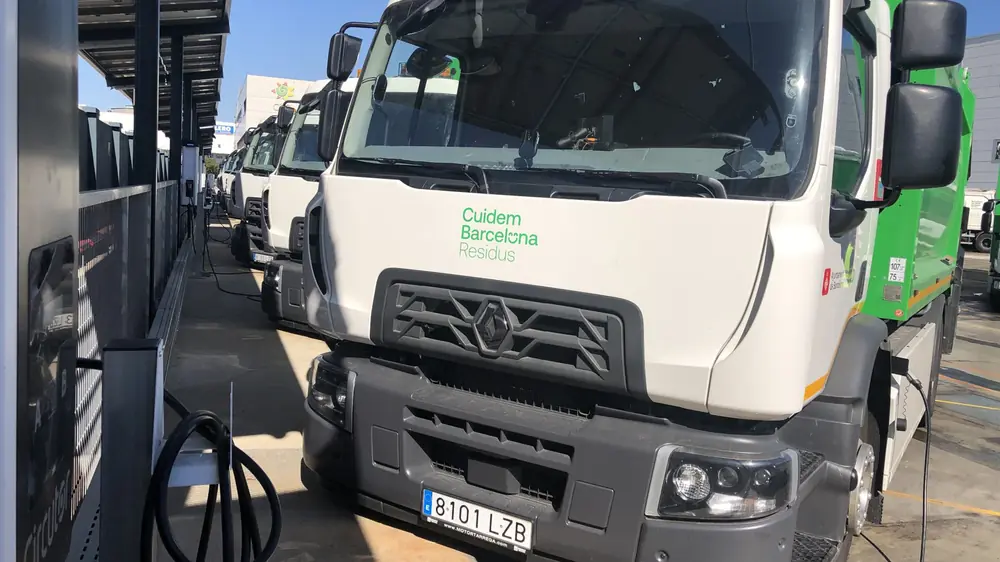 Renault E-TECH D WIDE P6x2
