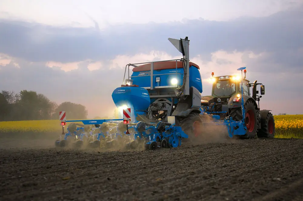 Lemken Azurit 10/6