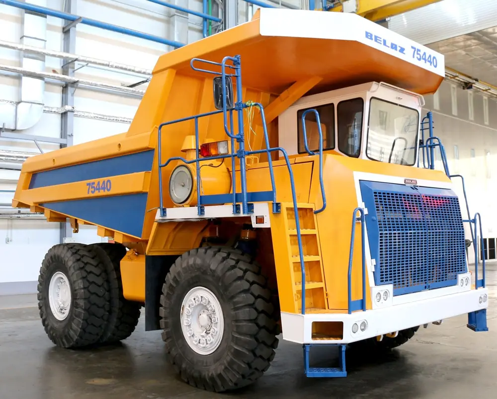 Belaz 75440