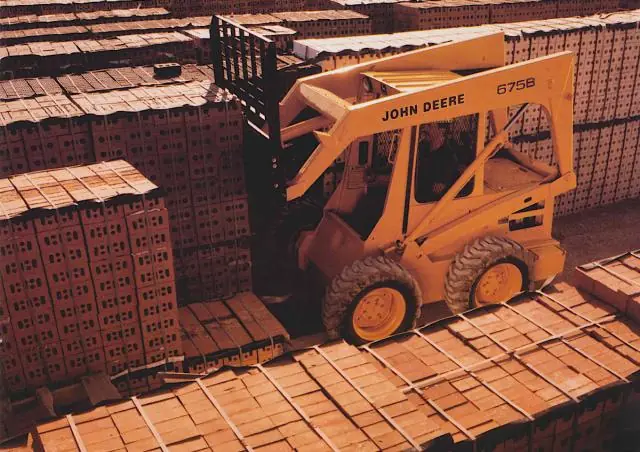 John Deere Construction 575