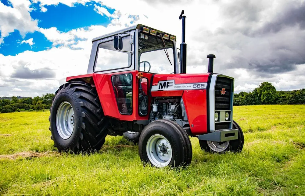 Massey Ferguson 565