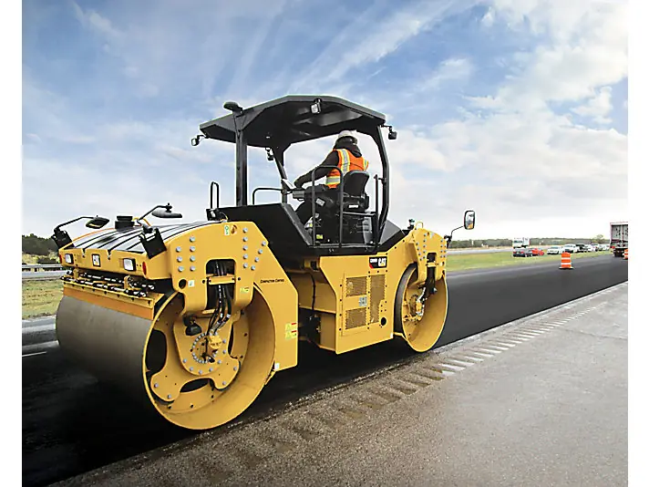 Caterpillar CB66B