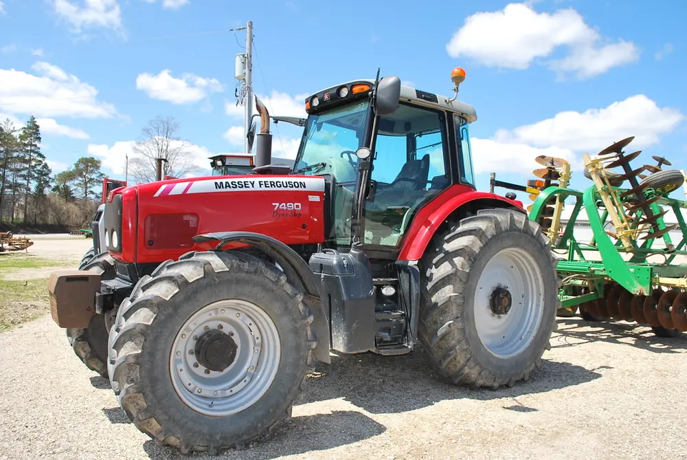 Massey Ferguson MF 7490 Komfort Plus