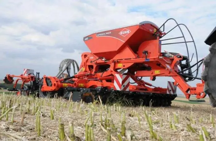 Kuhn Speedliner 4000-26 thumbnail 2