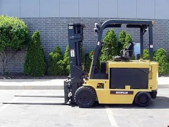 Caterpillar M 80 D