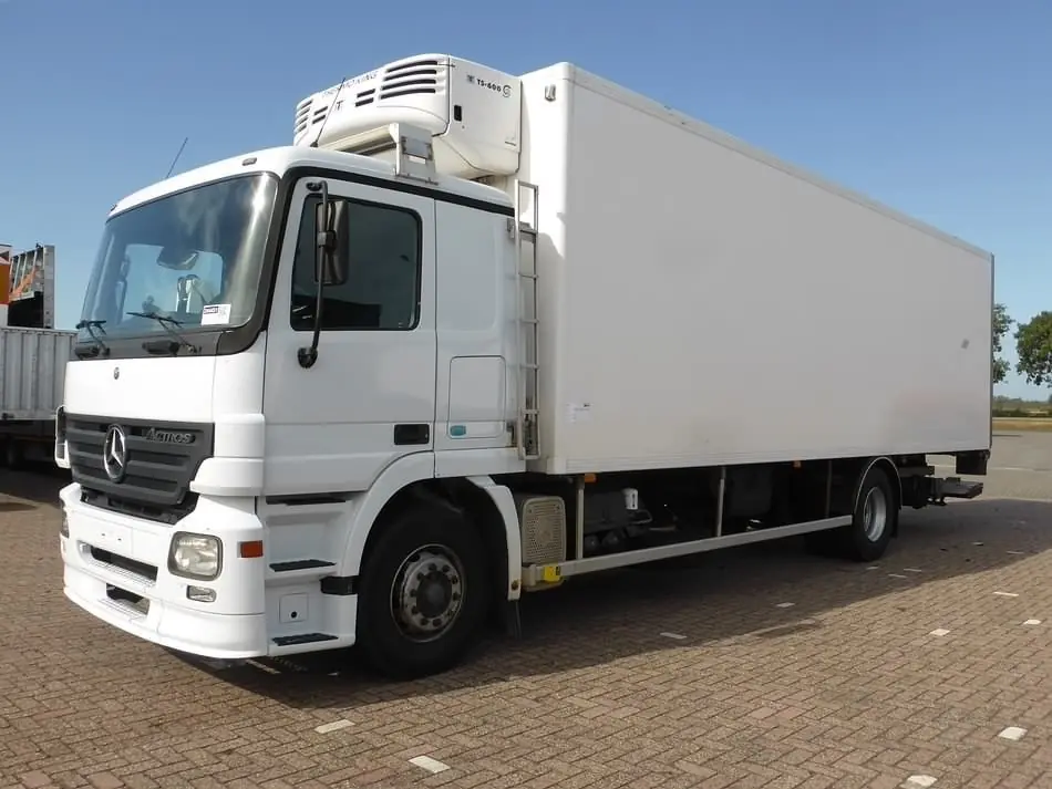 Mercedes-Benz Actros 1832