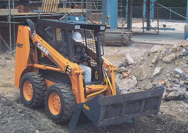 Case 70XT